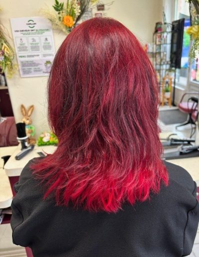 la boucle creative salon coiffure soissons coloration creative rouge 2